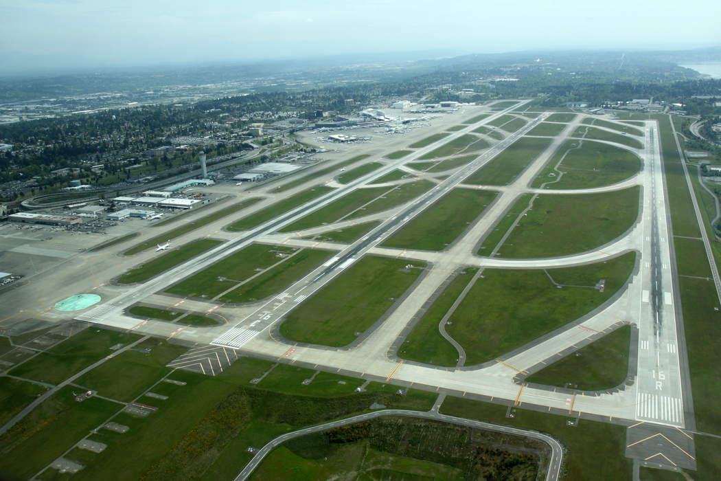 Seattle–Tacoma International Airport: Airport serving Seattle, Washington, United States