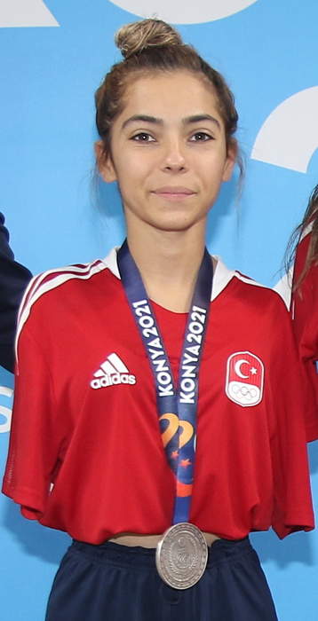 Sevilay Öztürk: Turkish Paralympic swimmer (born 2003)