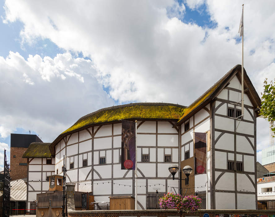 Shakespeare's Globe: Theatre in London, England