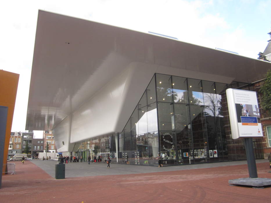 Stedelijk Museum Amsterdam: Art museum in Amsterdam, Netherlands