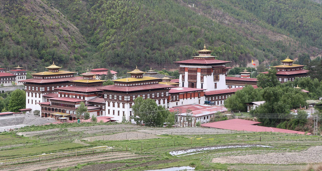 Tashichho Dzong: Tibetan Buddhist monastery in Thimpu, Bhutan