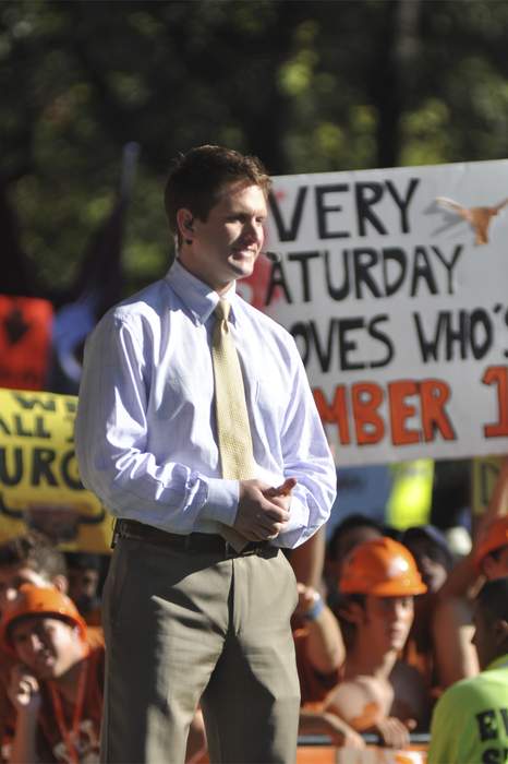 Todd McShay: American football television analyst and commentator (born 1977)