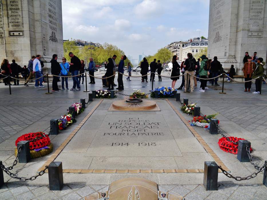 Tomb of the Unknown Soldier (France): War memorial