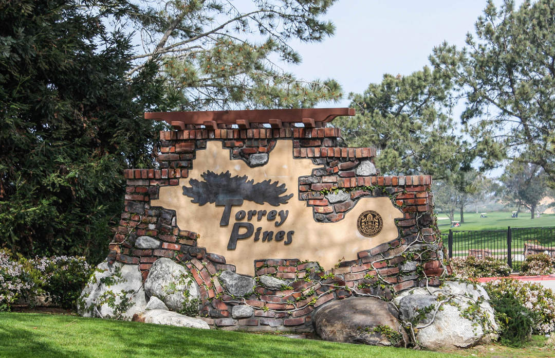 Torrey Pines Golf Course: Municipal public golf course owned by the city of San Diego, California