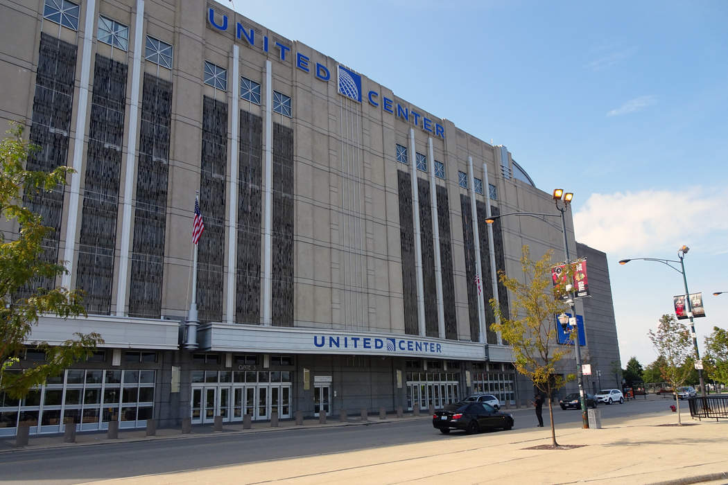 United Center: Indoor arena in Chicago, Illinois, U.S.