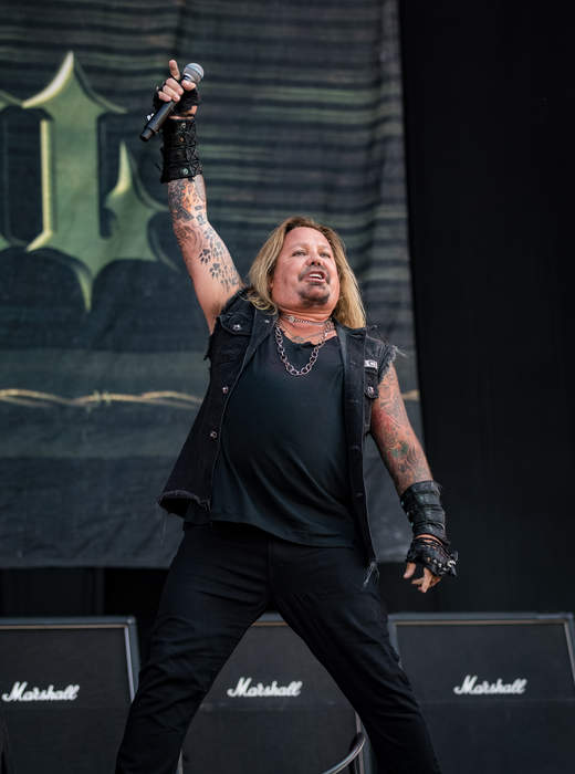 Vince Neil: American singer