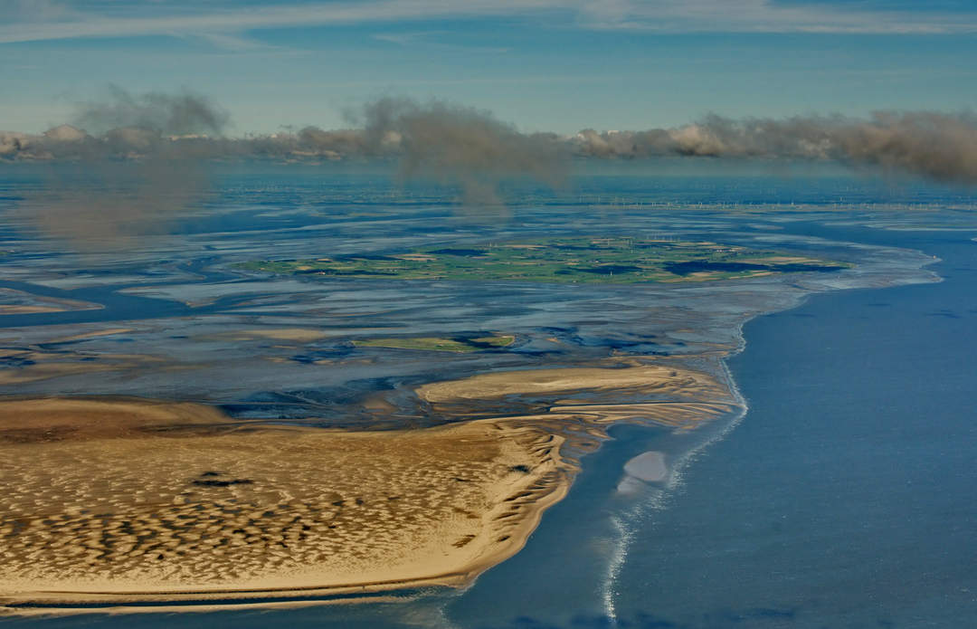 Wadden Sea: An intertidal zone in the southeastern part of the North Sea (Netherlands, Germany and Denmark)