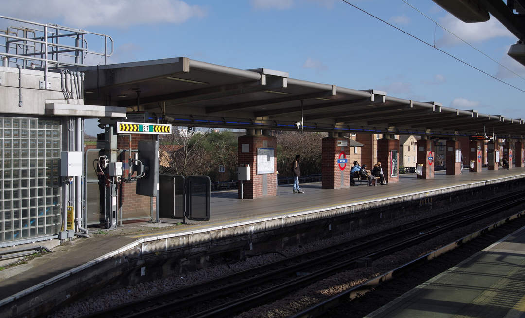 West Ham station: London Underground, Docklands Light Railway and National rail station