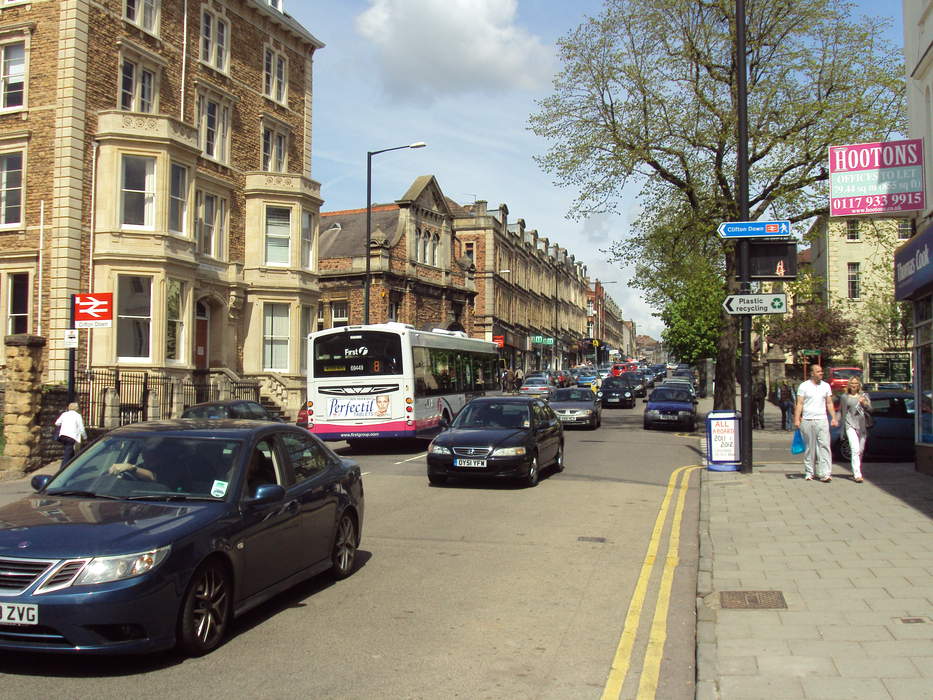 Whiteladies Road: Road in Bristol