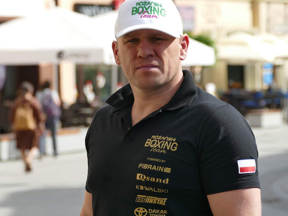 Łukasz Różański: Polish boxer (born 1986)